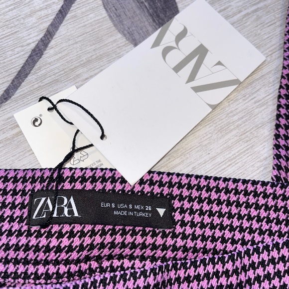 New Zara | Houndstooth Highrise Flare Pants - Picture 12 of 16